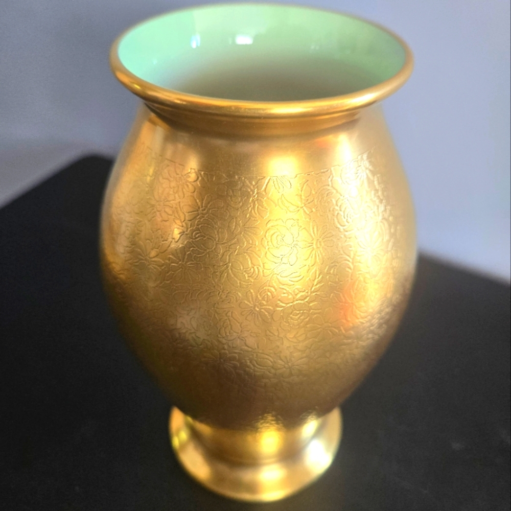 Vintage Pickard Rose & Daisy 22K Gold Encrusted 6 3/4" Vase #855